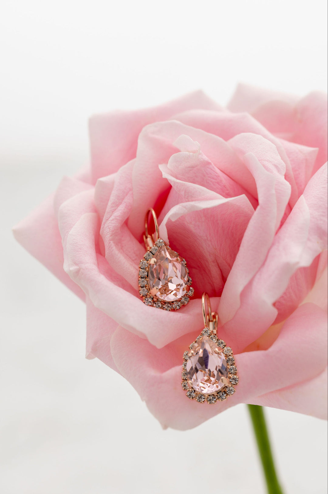 Simone Earrings Vintage Rose